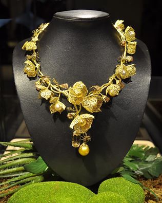 The Hanan piece from #JewelmerXWynnWynnOng shows the vitality of #nature and its abundance, perpetually renewed.#Pearls #PearlJewelry