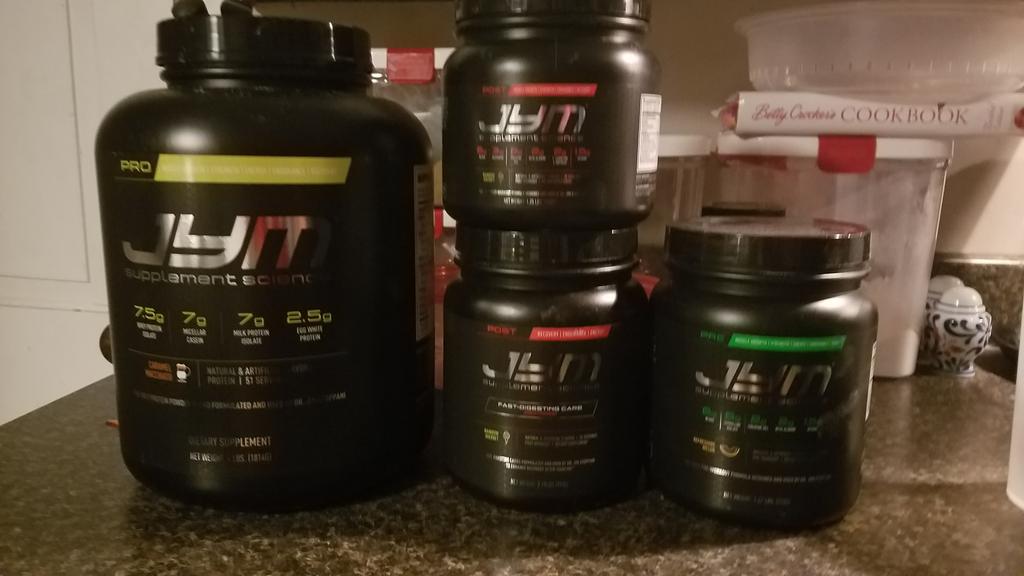 bdeck_13's tweet photo. Ready for @JimStoppani Jym 2.0 supplements for the first time tomorrow.  I finally ran out of last of 1.0 line.  #GNCJYMArmy #Shortcut2shred https://t.co/w0UXgquwC5