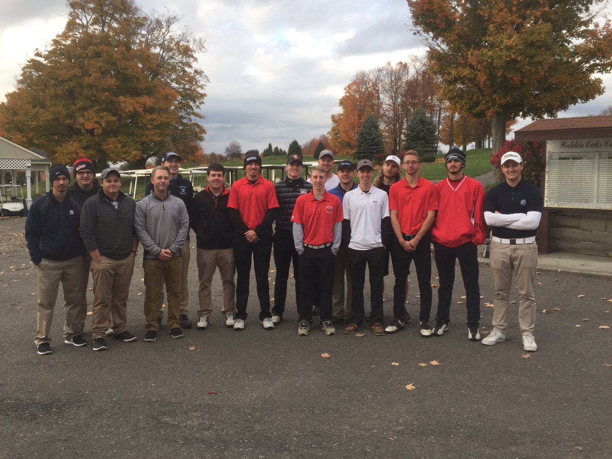 CstateClubGolf's tweet photo. Shoutout to @GeneseoGolf for coming out today! @NCCGA #WeAreClubGolf #WeOutHere #Match #NotOnOurCourse https://t.co/gwLuKGSqaz