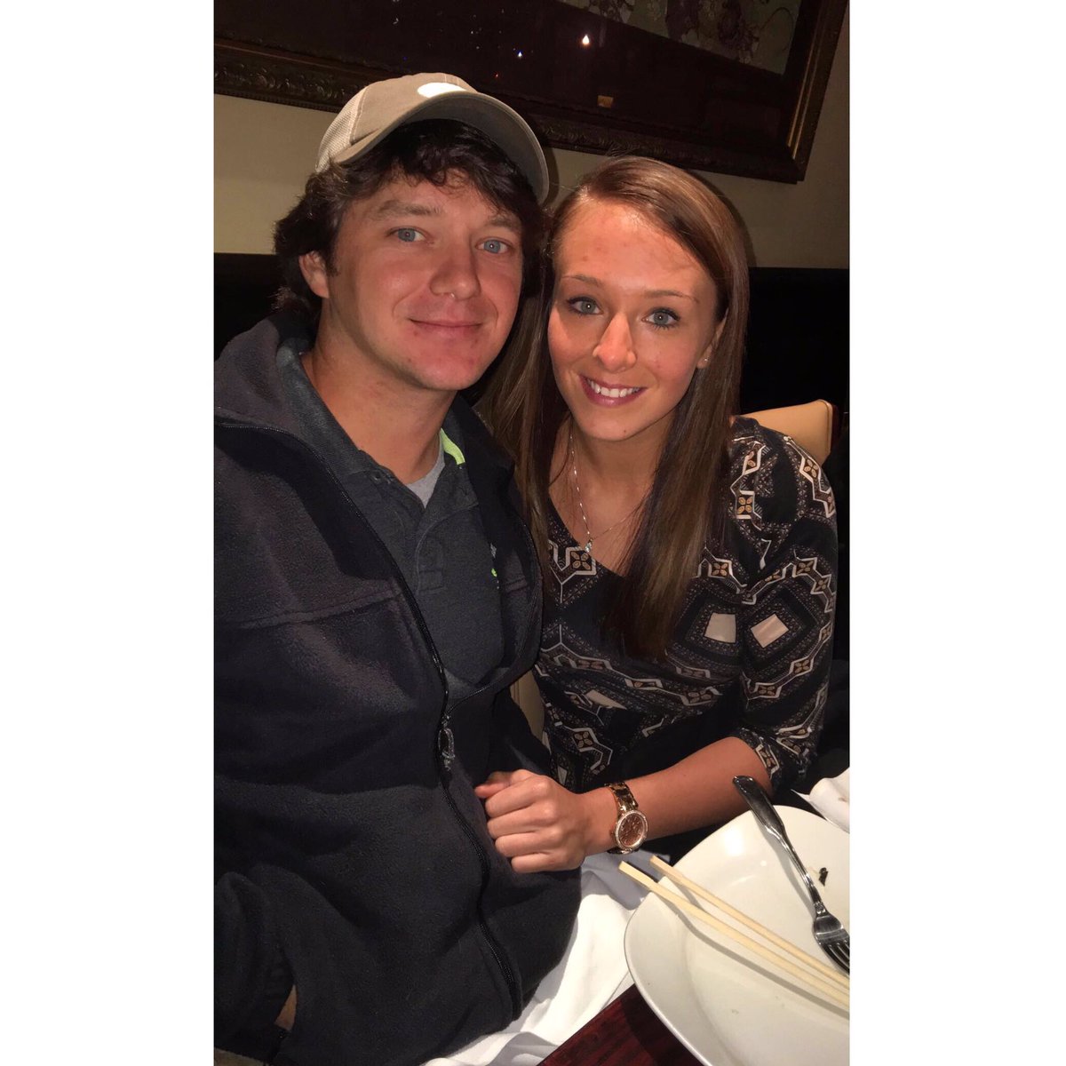 jordan_feider's tweet photo. Birthday Dinner w/ my sweetheart 😜 @BrandenYawn11 https://t.co/VLxl9gKkYA