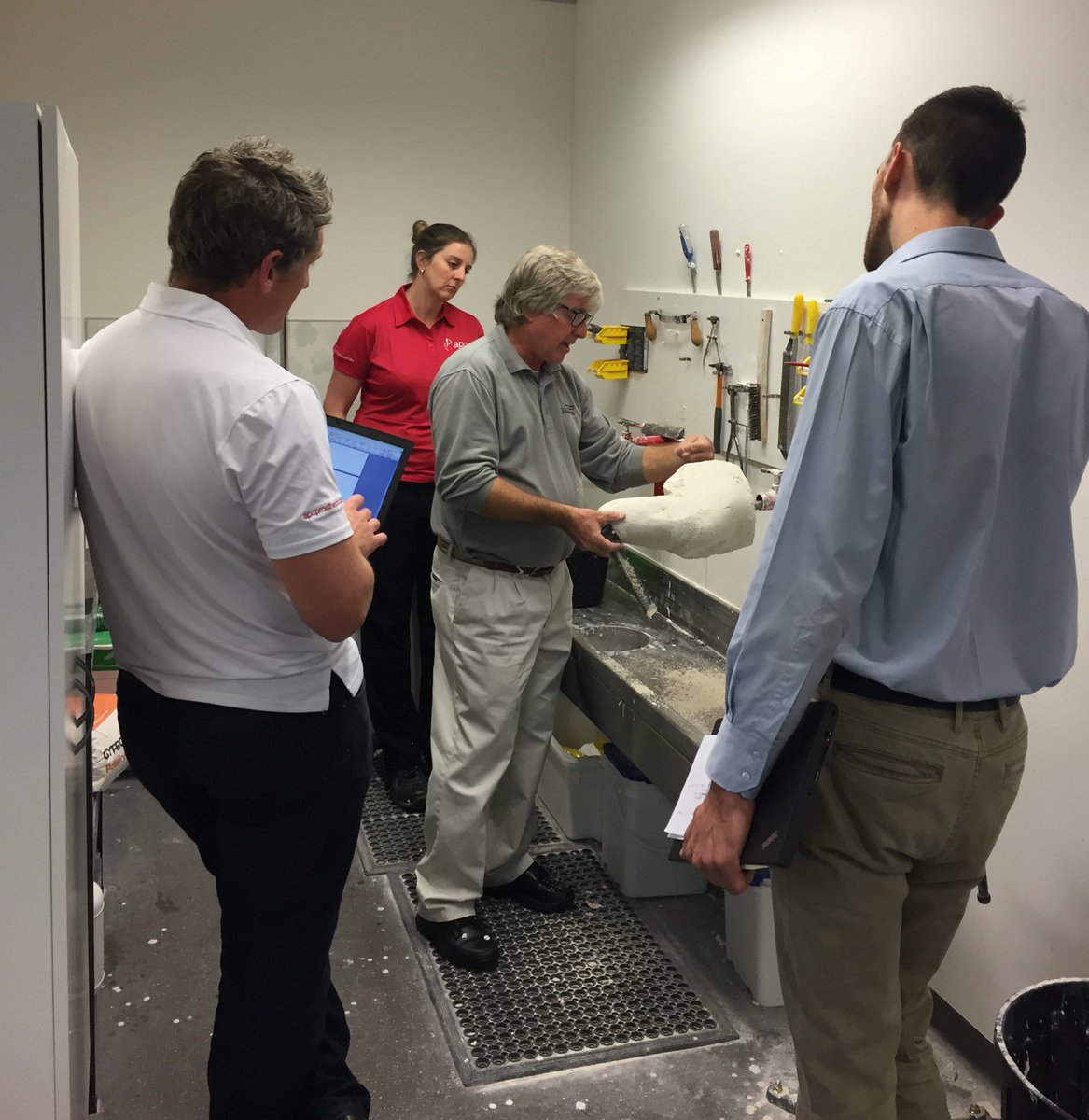 FillauerCo's tweet photo. Scott teaching modification techniques of upper extremity #prostheses in #Sydney. Also had to share gorgeous view of @SydOperaHouse #utaharm https://t.co/8YMG2g3R3e