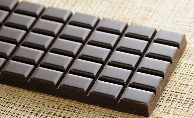 MileroticosCo's tweet photo. Sabias que el chocolate juega un papel importante, e influye un 40% en calorías ayudándonos a estimular los músculos https://t.co/pyBQDQubCc