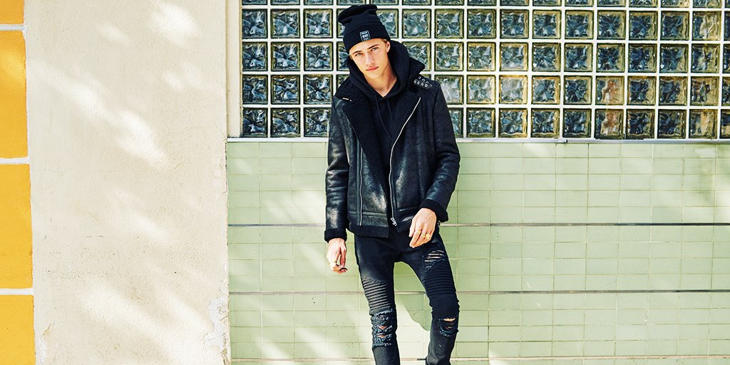 H&M Philippines tweet media