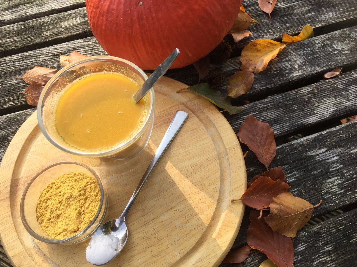 Deze prachtige herfst inspireerde me tot een nieuwe Super Soep. Nog even geduld en dan kan iedereen hem proeven! alarineke.nl