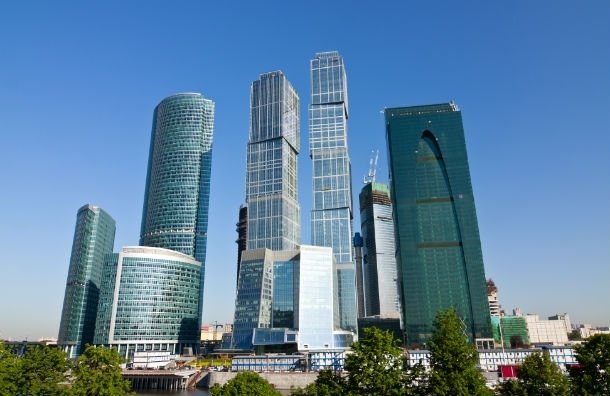Циферблат диаметром 64 метра расположится на куполе Концертного зала в Москва-Сити. Это будут самые большие часы в мире.