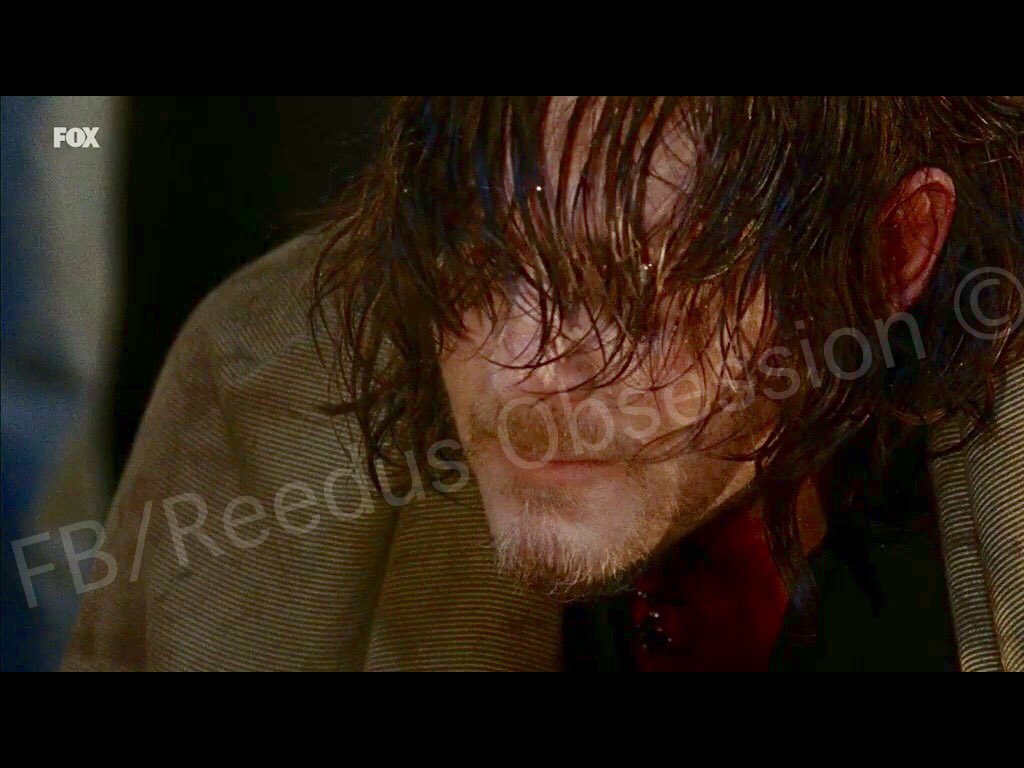 dccooper1000's tweet photo. #twd #daryldixonlovers #reedusobsession #reedus #normanreedus #bigbaldhead #daryldixon #pookie #twd #thewalkingdead #twdseason7 https://t.co/GDfMlBnVqG