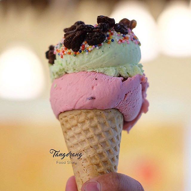 nutsnroll's tweet image. Double Mix Scoop
Rp 30.000