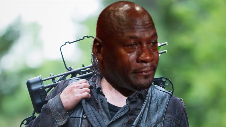 AnonymousV1's tweet photo. Fans: If Daryl dies, we riot!
*fans  after watching S7 premiere*
Fans: Who's Daryl? https://t.co/wmUAZmcrYD