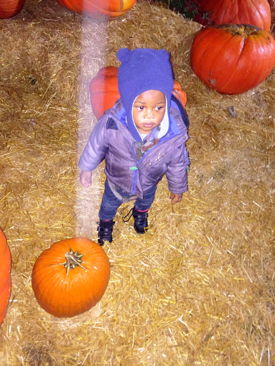 Route88Chambers's tweet photo. My Baby Boy had fun at the cider mill tonight! Daddy had too many donuts tho lol 😬🎃🎃🍂🍂 #OctoberZone https://t.co/bgATejM1K6
