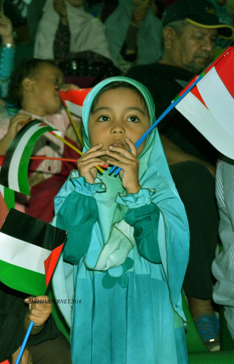 Afifah love Palestina.. :))
#Riau4Palestina 

<a href="/InfoKNRP/">KNRP INDONESIA</a> 
<a href="/agus_ssi/">Agus S</a> 
<a href="/maspipink/">maspipink</a> 
<a href="/af1_/">Afwan Riyadi</a> 
<a href="/QuproMedia/">QuProMedia</a>