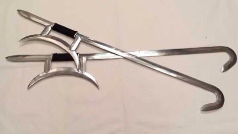 世界の武器防具百科！！ tweet media