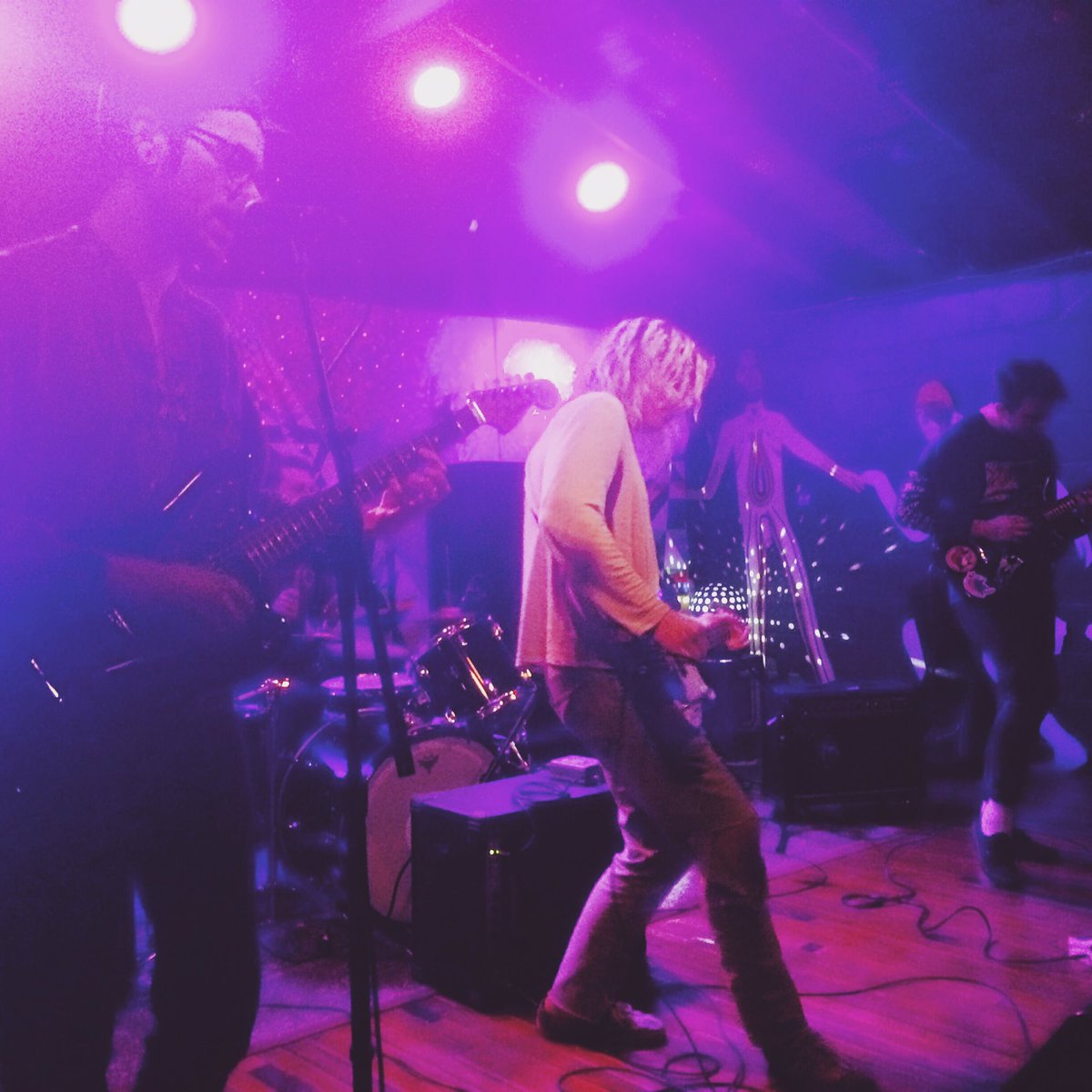 .<a href="/golden_graves/">Golden Graves</a> closing out the weekend at <a href="/CheerUpCharlies/">Cheer Up Charlies</a> ✨🚀