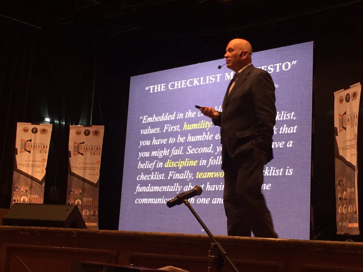 KeithPowerHP's tweet photo. The legendary coach - Dr Ric Charlesworth #NationalCoachingConference2016 @isnmalaysia @MSNMALAYSIA @KBSMalaysia https://t.co/iDbos52XNz