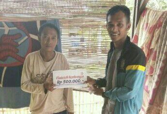 trietan's tweet image. @SRbergerak Sedekahmu sdh sampai kpd NAGSYAH (2, Kencing Darah/Kekurangan Trombosit), Desa Rancaudik, Kec Tambak Dahan, Subang. #SRBandung