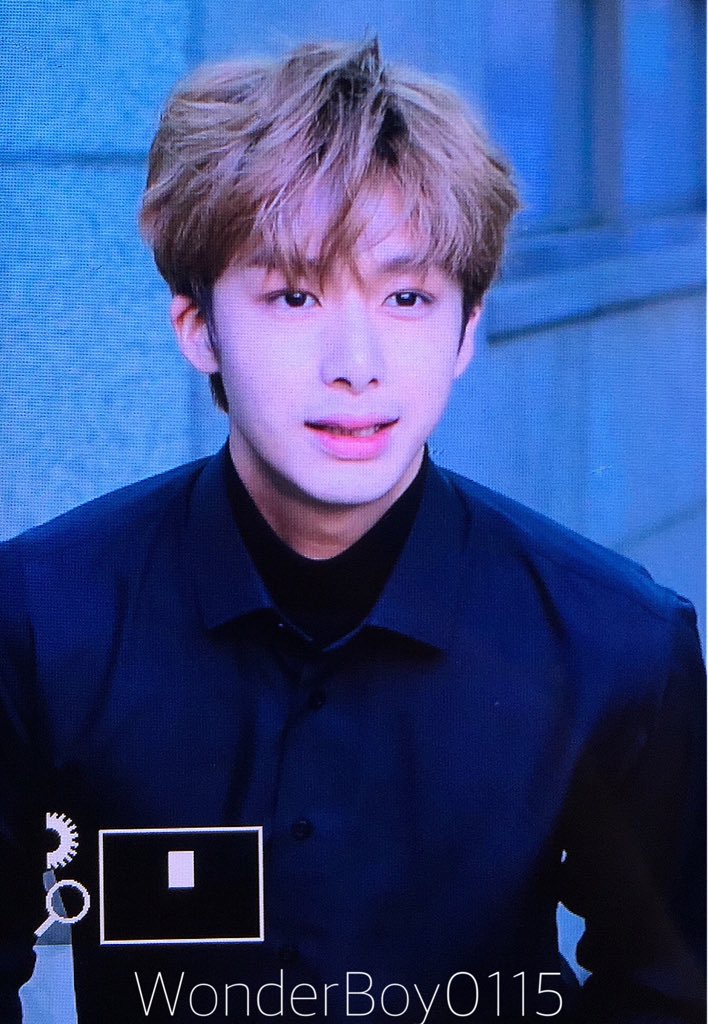 Wonderboy0115's tweet photo. 161024 M&amp;G 퇴근
#MONSTA_X #몬스타엑스 #형원 #HYUNGWON #파이터 #FIGHTER #길티 https://t.co/xzCiVHjG5I
