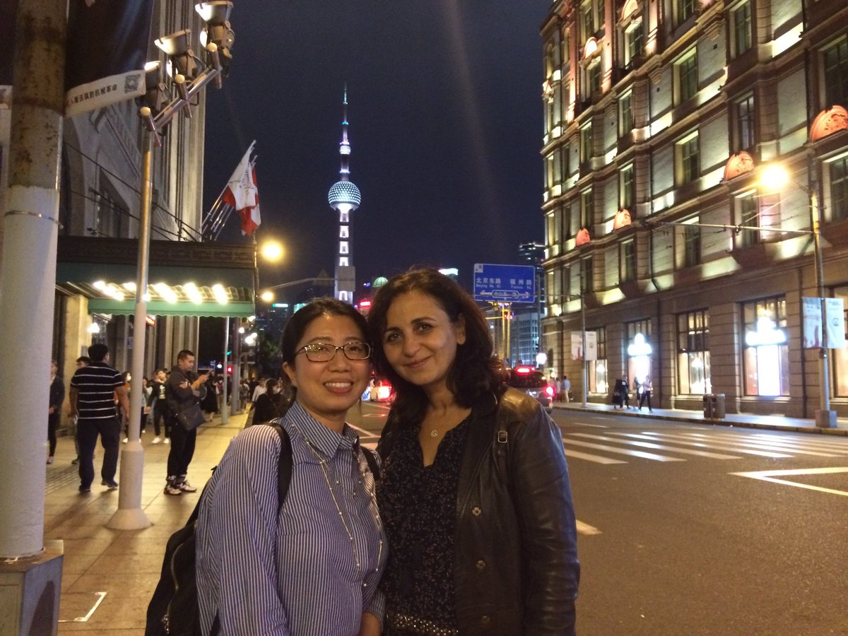 AlbenaGadjanova's tweet photo. #Cannes et #CotedAzurNow à #Shanghai : rencontre avec #Lvmama, une des + grandes #AgencesDeVoyages en #Chine et des blogueurs chinois https://t.co/spTxJFEXdP