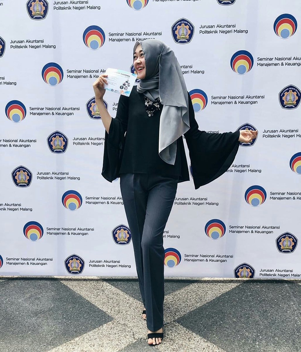 Selamat mengulang tgl 24 tuk yg kesekian kalinya,kita kan slalu support kak <a href="/ellennitaa/">Ellen N. Vindriana</a> dimanapun n dg karier apapun itu #HappyE11enationDay