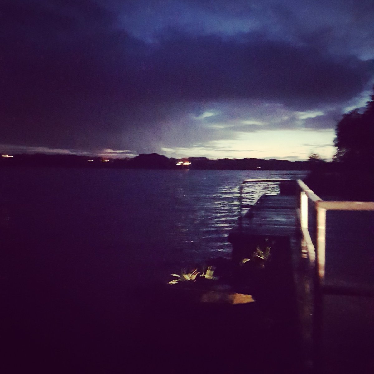 cargilleran's tweet image. Waiting for the sun at Lake Ramor  #samples #practicalclasses