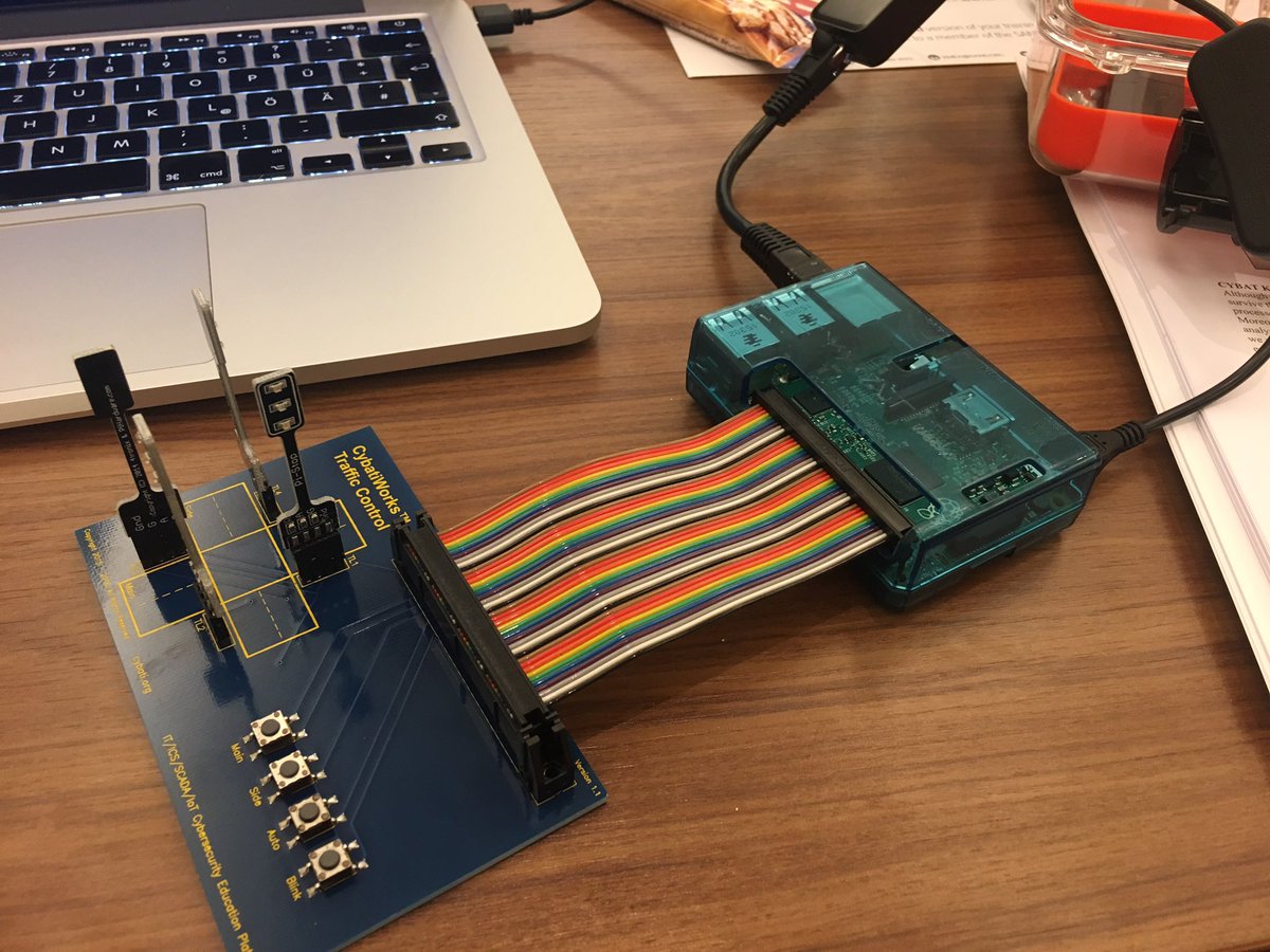 #ICS515 will be fun - hacking and defending ICS - let's start with some traffic lights ;)