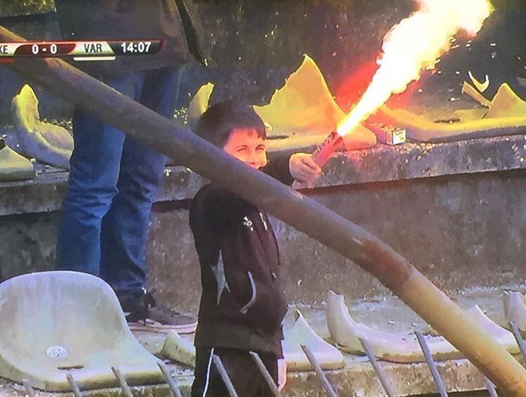 No pyro No party
<a href="/Foro_MDM1/">FORO MDM 1 🌐 ‏</a> <a href="/SiempreUltras12/">SiempreUltras12</a> <a href="/lagradaenpie/">La Grada en pie</a> <a href="/ForoUltrasEsp_/">Foro UltrasEsp</a>