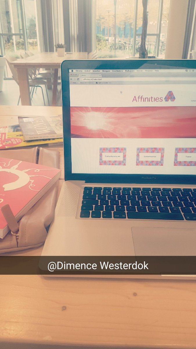 Andere lunch- en werkplek vandaag!
<a href="/Dimence/">Dimence</a> Westerdok met <a href="/KimvanBeek2/">Kim van Beek</a> 👌