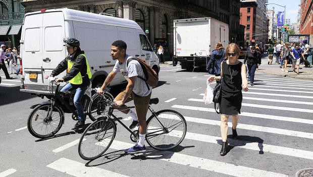 FastCompany's tweet photo. It's no accident some cities have higher well-being—it's because they discourage driving https://t.co/IgR1RFifLf https://t.co/ccbPTUOwsH