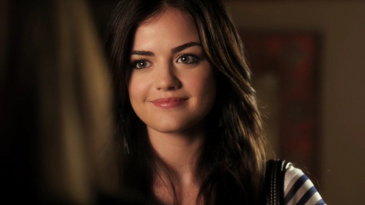 gooseiheart's tweet image. 📷 Już w środę Lucy ostatni raz w życiu wcieli się w postać Arii Montgomery... #GoodbyePLL