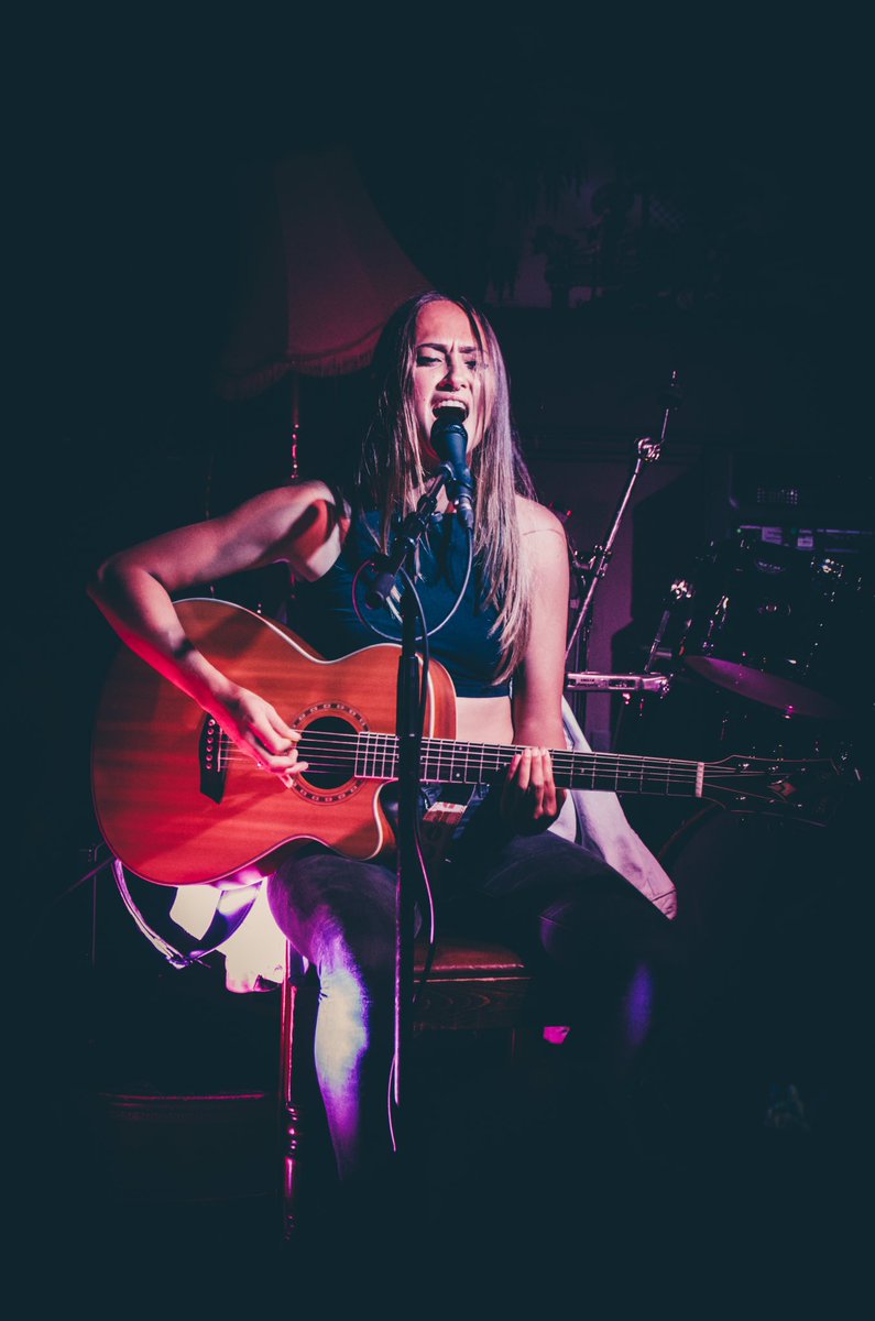 CindelOh's tweet image. @soeursoeursoeur at @thefireflyworc for @worcsmusicfest #wmf2016 @ Firefly Worcester instagram.com/p/BL8ahgKAd1k/ #concertphotography