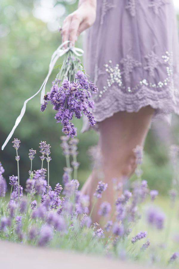 POR ESAS PERSONAS QUE SE VAN CALANDO EN TU CORAZÓN … 
audioboom.com/posts/5194077-…