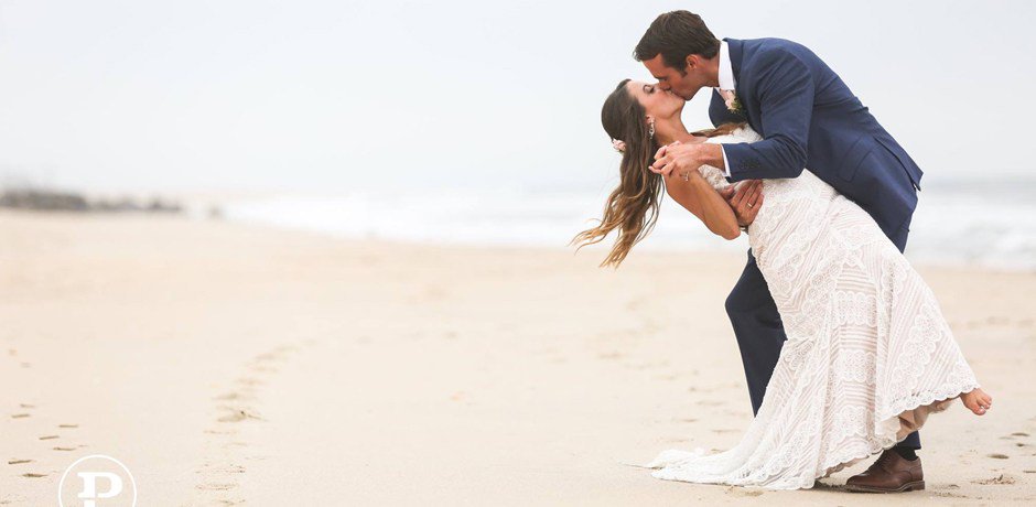 BogathEvents's tweet image. Windows on the Water Wedding | Seabright, NJ bogathevents.com/2016/10/24/win…