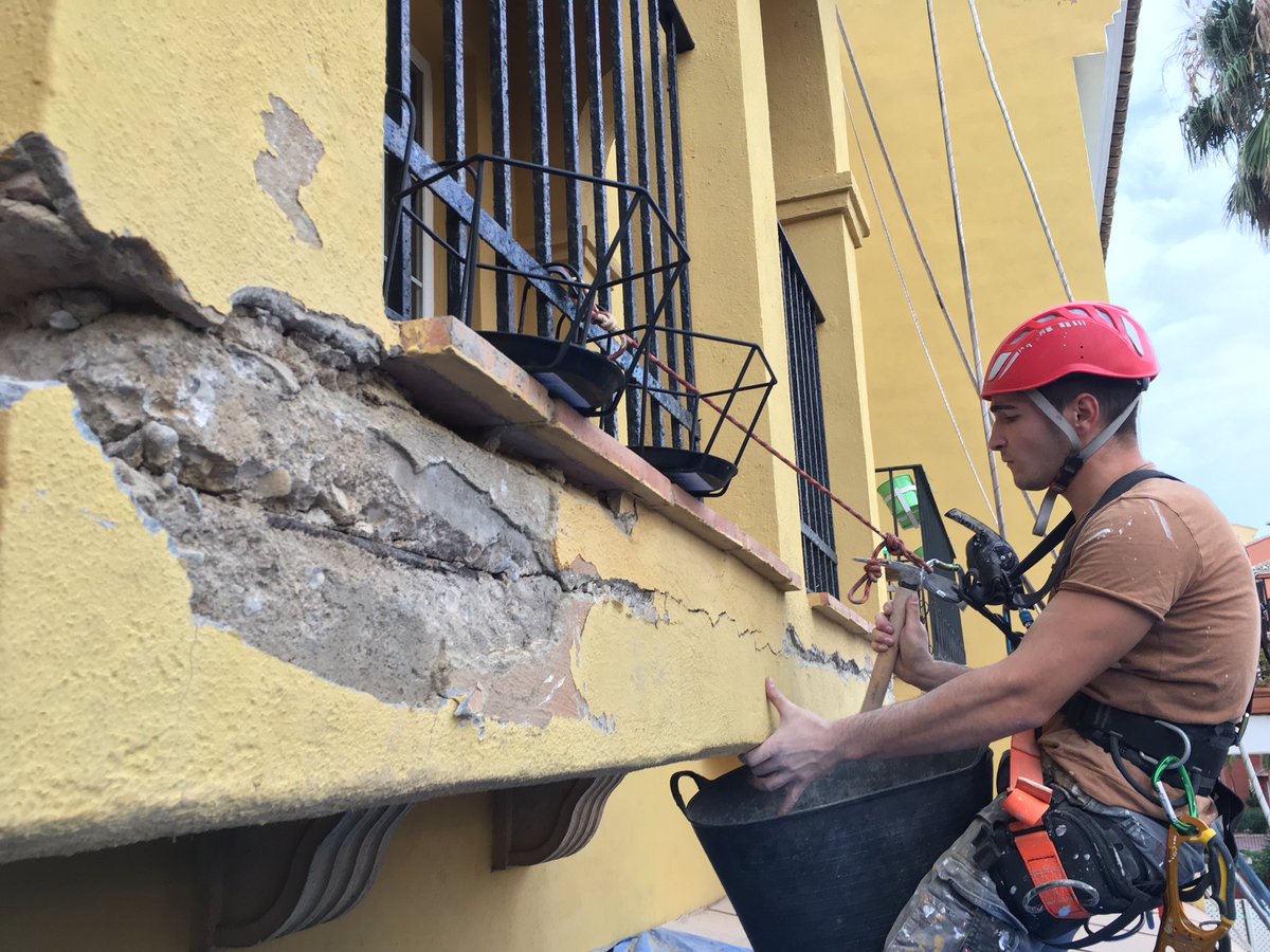 _descolga2's tweet photo. Q dia más bueno para estar colga2!!!!!#rehabilitandofachadas #construction https://t.co/7Lh0EpwulK