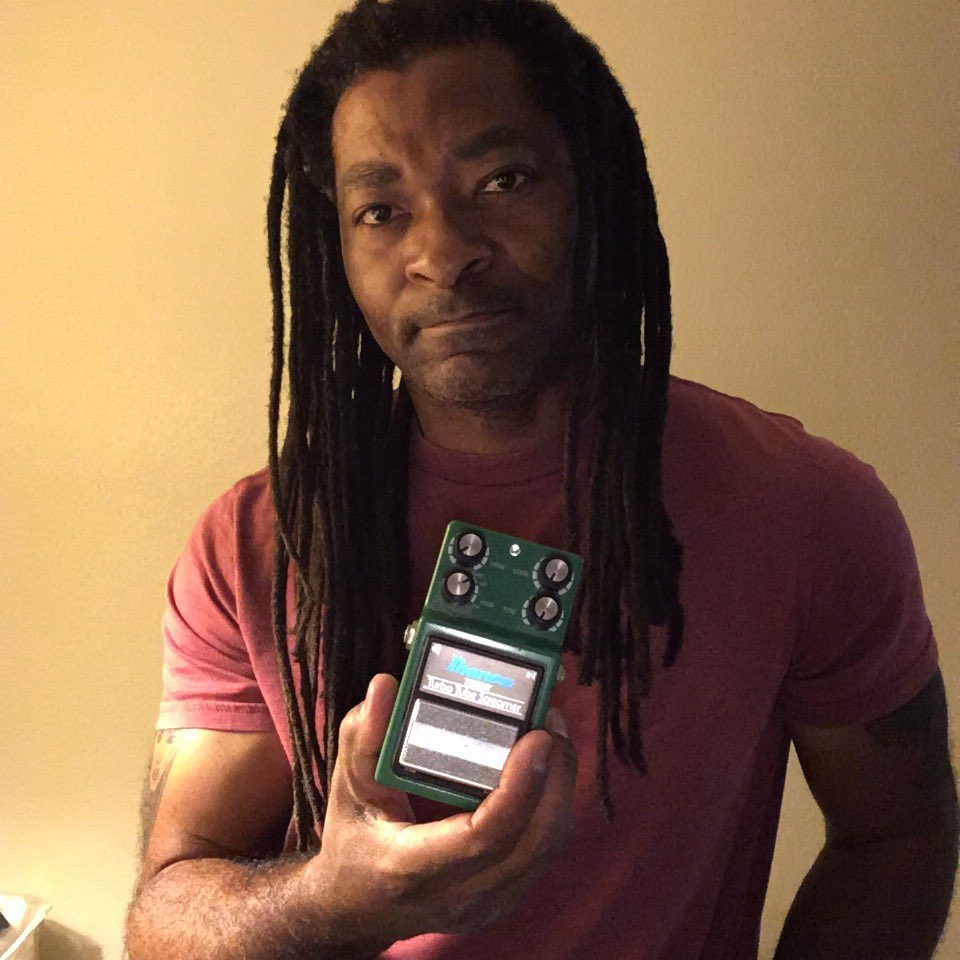 melbookermusic's tweet photo. #tubescreamer every #guitarist has one. wanting a #tonefactory #klone pedal for my board. Quest for "the tone" never ends... 😊 https://t.co/pYNgkDa45f