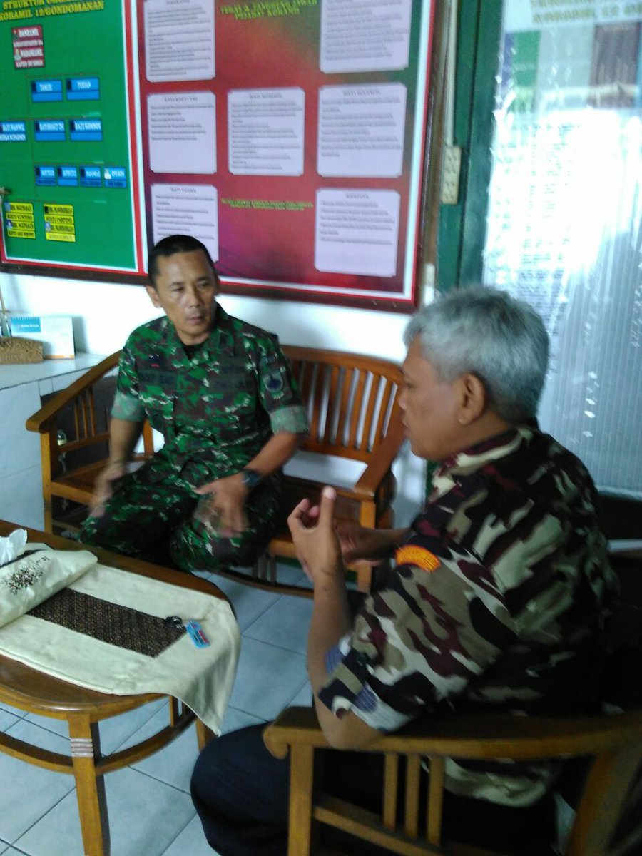 Danramil 12/GM Dim 0734 Mayor Kav Cecep Saepudin, S.Sos menerima kunjungan Ketua FKPPI kota Yogyakarta Ir Herjuno.