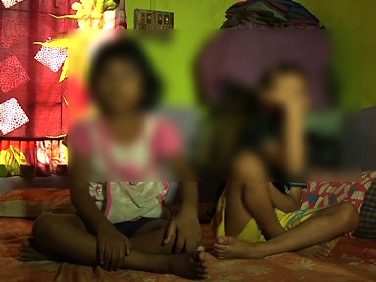 abpanandatv's tweet photo. #ChildKidnapped #Rescued #Kareya কড়েয়া থেকে অপহৃত ২ শিশু উদ্ধার, গ্রেফতার ৩ https://t.co/1P7jphCC2a https://t.co/gXsaELRDV2