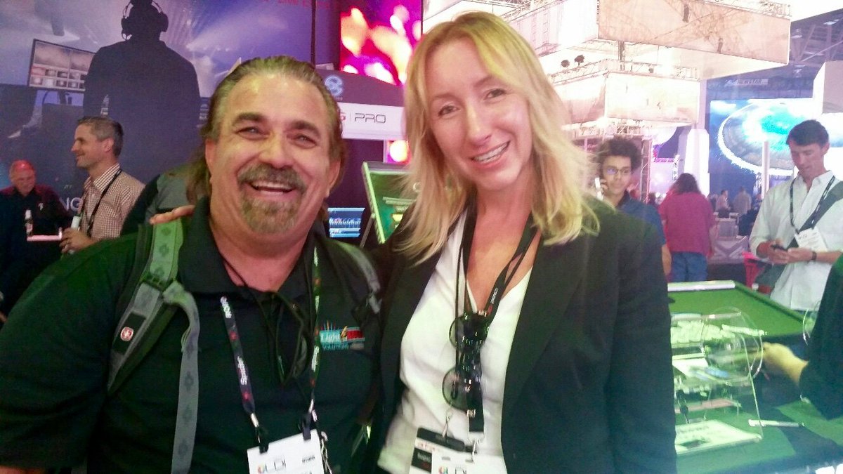 ArKaos's tweet photo. That's a wrap everybody #LDI2016 #ArKaos #ACLighting https://t.co/D7idaiVJOz
