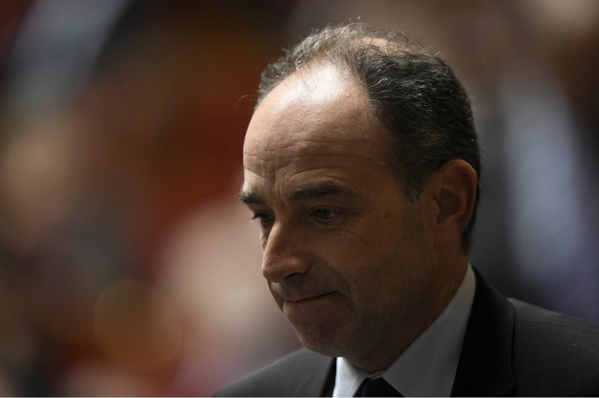lalsace's tweet photo. #Politique Copé pense que les pains au chocolat coûtent 10 à 15 centimes https://t.co/5az1owTvds https://t.co/nwNazc7Kzr