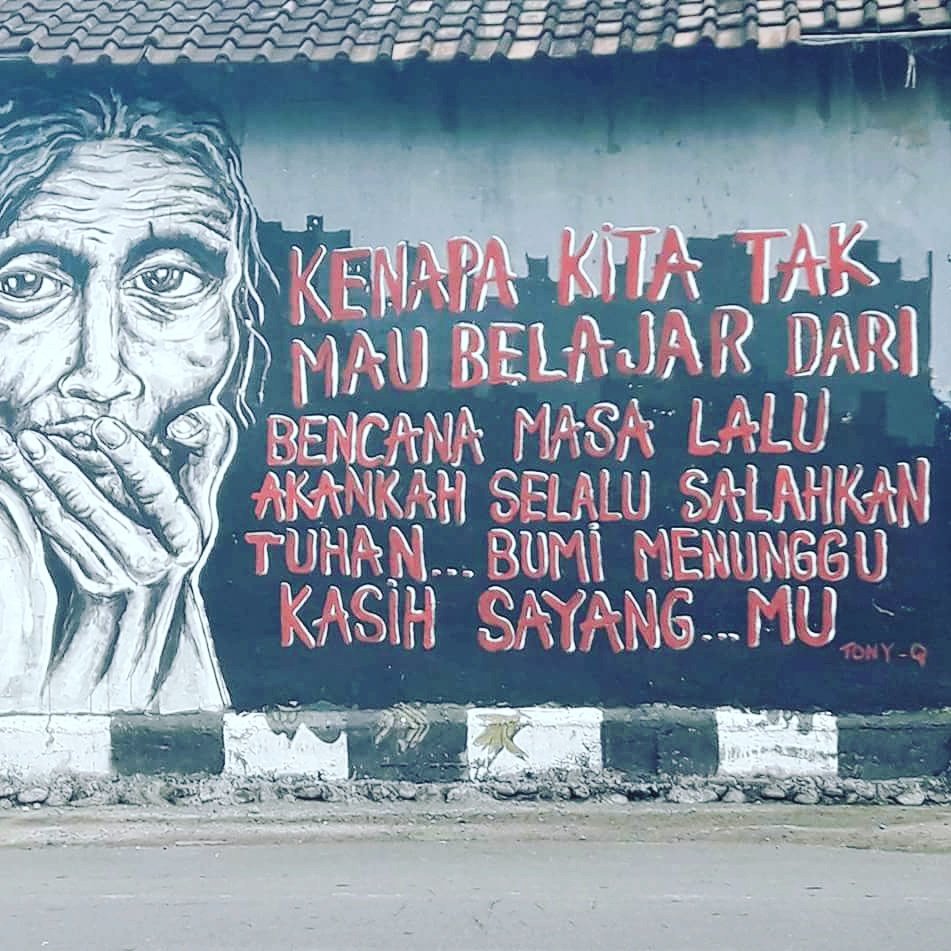 #BaliTolakReklamasiTelukBenoa,kalo mau negeri ini bersih,#bongkar1TdanaTW <a href="/jokowi/">Joko Widodo</a>  <a href="/susipudjiastuti/">Susi Pudjiastuti</a> <a href="/KPK_RI/">KPK</a> berani?