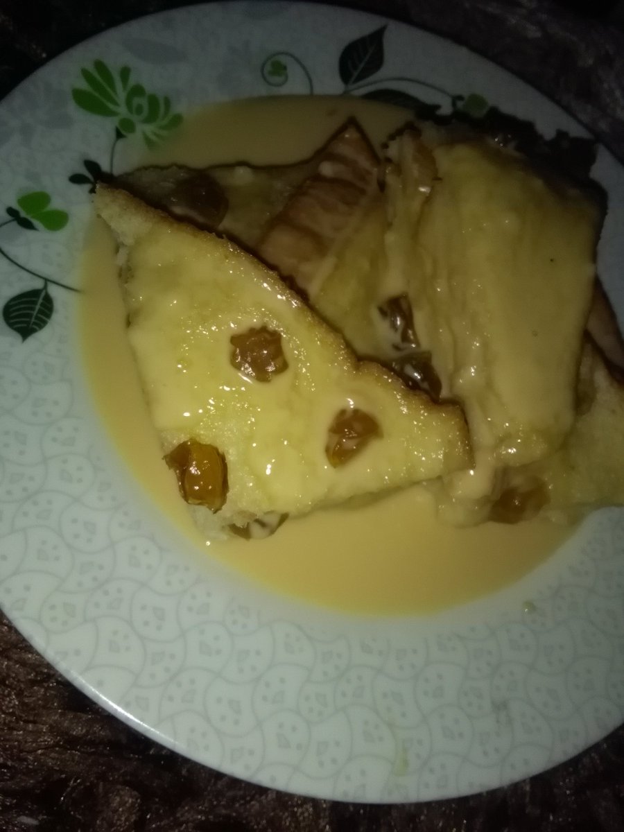 sab_cikeboom's tweet photo. Anyone area Muar nak #BreadButterPudding with #CustardSauce RM5 !
0176499425 sabrina
#PudingRotiMuar #Muar https://t.co/ywlO11TVKz