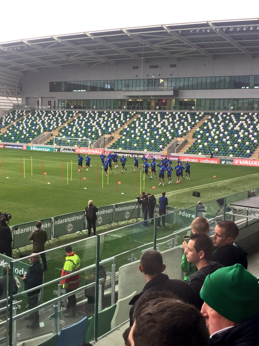 VauxhallNI's tweet photo. Last chance! RT &amp; FOLLOW for a chance to watch @NorthernIreland training session!

More competitions here: https://t.co/mN1LXVMmmm 

#GetIN https://t.co/YXN7epIzB5