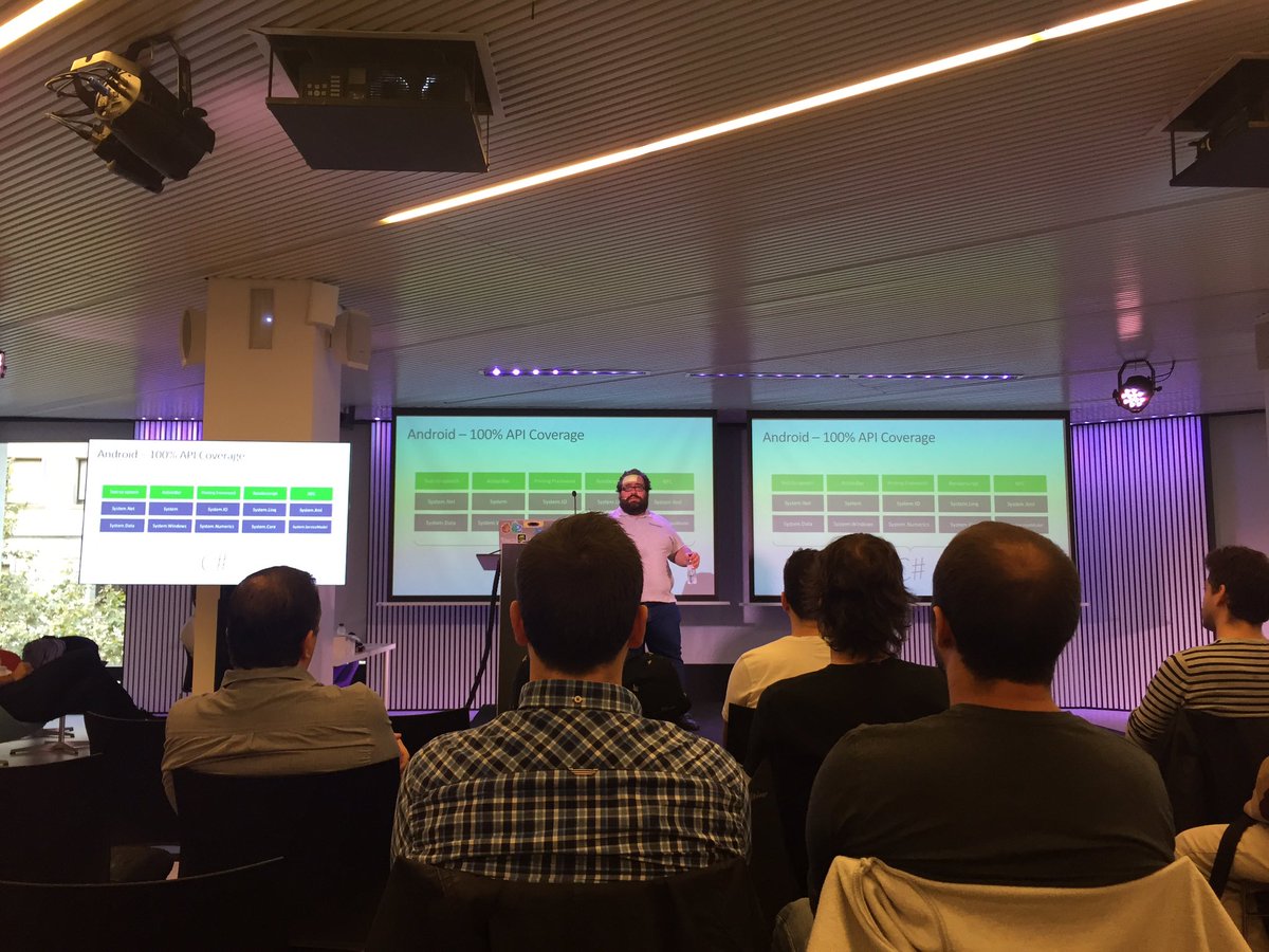 UncleFirefox's tweet photo. Enjoying #BcnDevDays with @bcnmobilegroup!!! https://t.co/HwaLN5rR9w