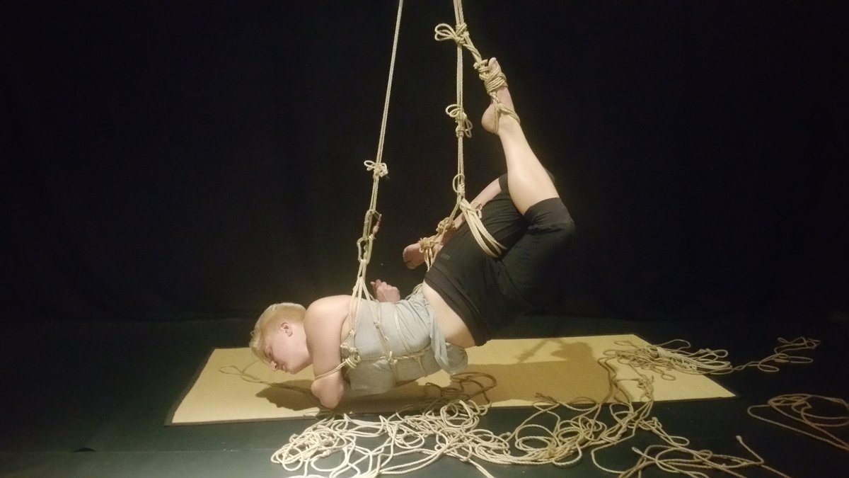 Sommer dasniya Live shibari