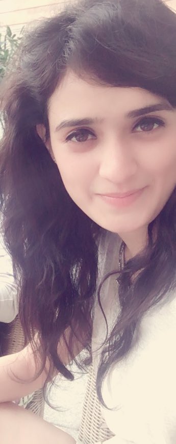 fatemaalm03's tweet photo. @Panawasthy_31 so sweet https://t.co/uTG6O63Yns