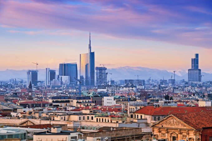 Secondowelfare's tweet photo. I beni comuni per costruire una #Milano condivisa: se ne parla oggi in @FondCariplo https://t.co/LCb3Fawee1 https://t.co/gV6cnIE8ca