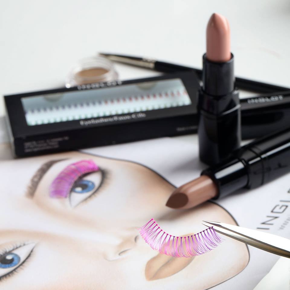 InglotIndia's tweet photo. It all started with a kiss. #INGLOT #INGLOTINDIA https://t.co/Js0m7en2kF