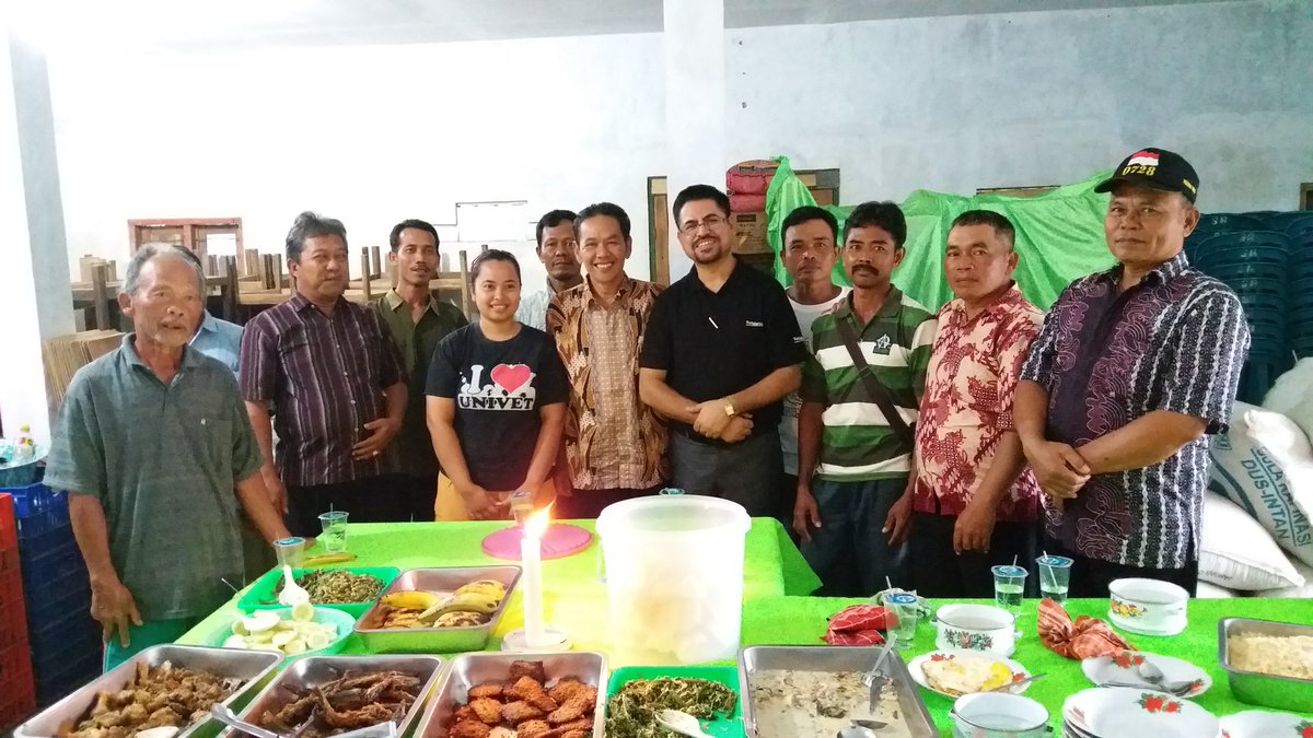 DrSureshMotwani's tweet photo. Community involvemnt for Sustainable Landscape development should be must #solidaridadnetwork #SLM #Central Jawa #Indonesia @imshatadru https://t.co/J4c3tvo2jA