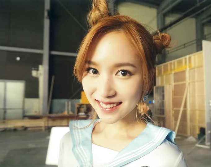 SAlLORSANA's tweet photo. J-line hair goals 

#MINA #SANA #MOMO https://t.co/rnYXLpVzf5