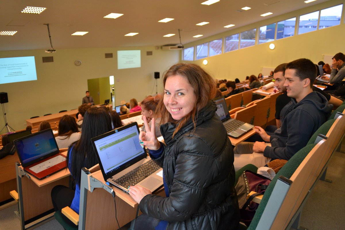 VidzAugstskola's tweet photo. Šodien sākas intensīvai studiju kurss "Management simulation game",kas pulcē vairāk kā 60 studentus no dažādām studiju programmām. #ViAVOC16 https://t.co/pEpkV9FukZ