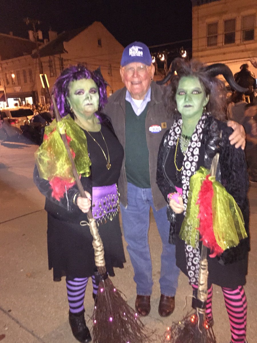 RepMcKee's tweet photo. Getting in the Halloween spirit Saturday evening at Thriller on Main family event in Cynthiana. https://t.co/DGk5aOMh54