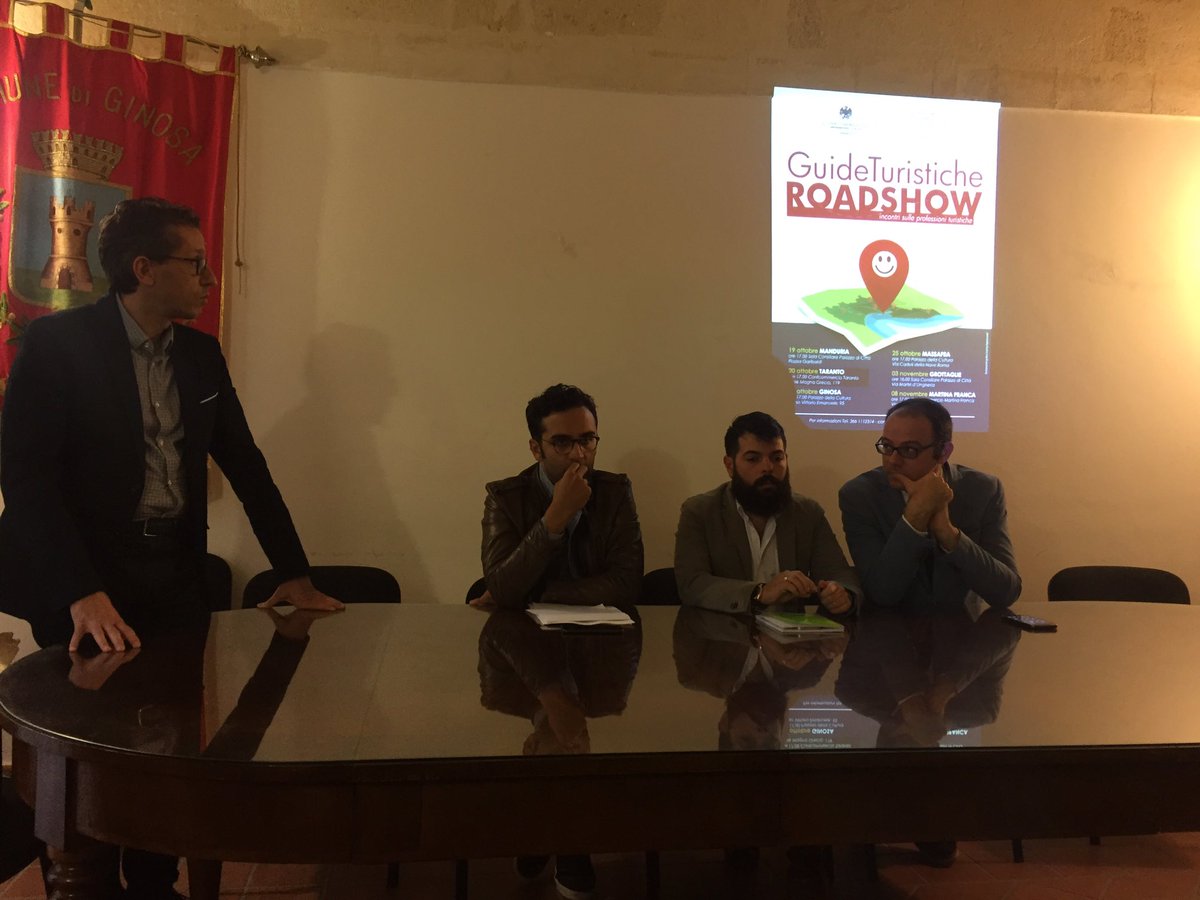 SergioBasta's tweet photo. Adesso Al #palazzodellaculturaginosa #comunediginosa con #confguide per spiegare il bando sulle guide e accompagnatori turistici. #turismo https://t.co/G0e0Tb6d0B
