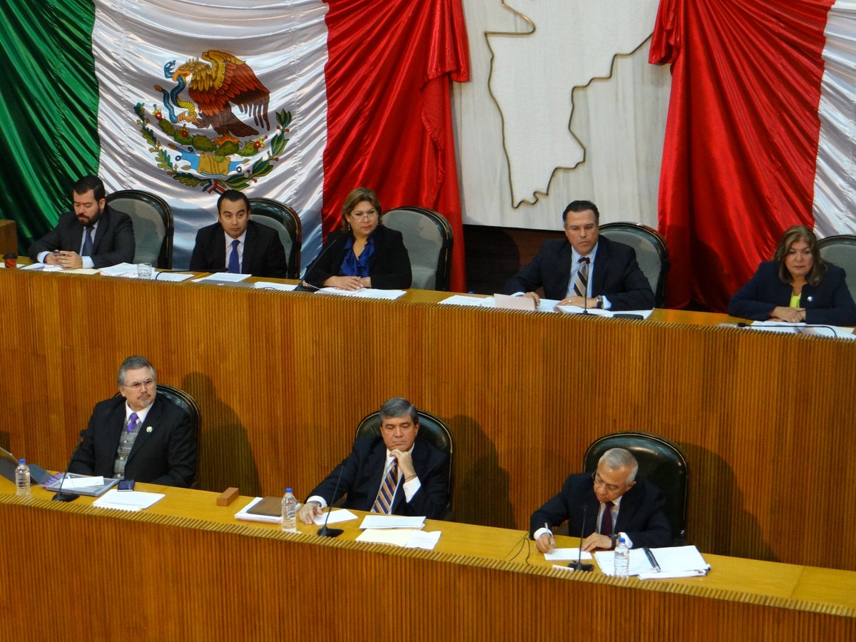 Inicia Glosa del Primer informe de Gobierno de <a href="/JaimeRdzNL/">JAIME RDZ EL BRONCO</a> en el <a href="/CongresoNL/">Congreso Nuevo León</a>